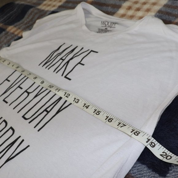 Word of Mouth | Make Everyday Saturday Graphic Tank Top - Picture 4 of 8